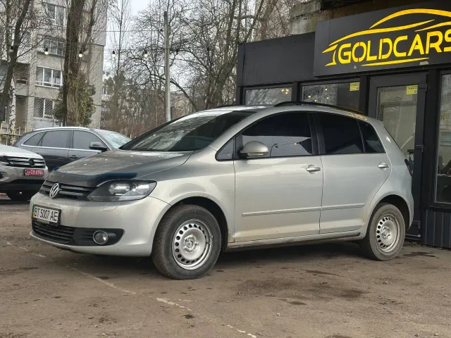 Volkswagen Golf Plus - фото 3