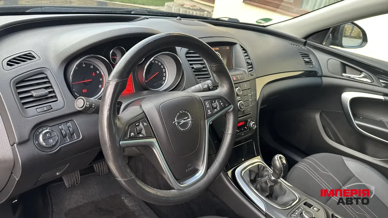 Opel Insignia - фото 8