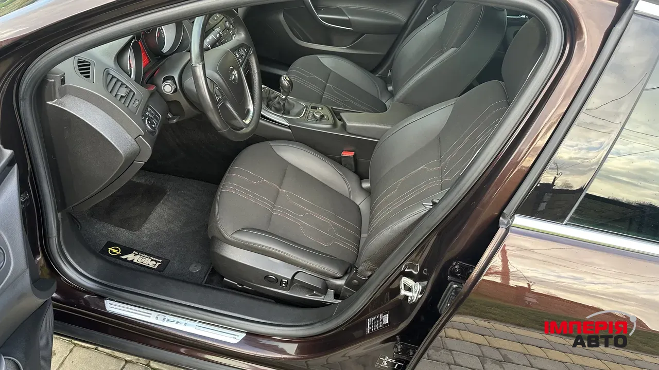 Opel Insignia - фото 9
