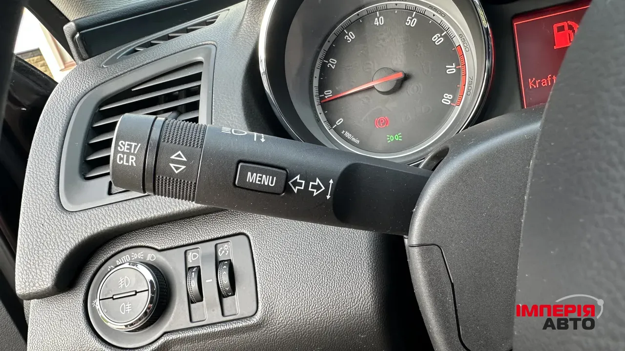 Opel Insignia - фото 37