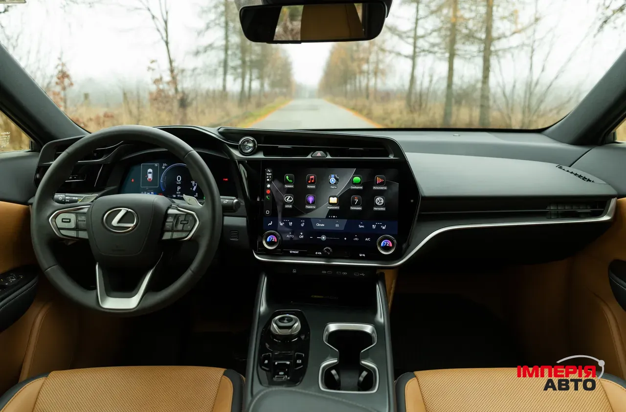Lexus RZ - фото 4