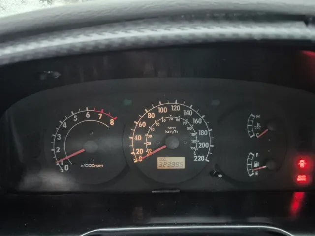 Kia Sephia - фото 3