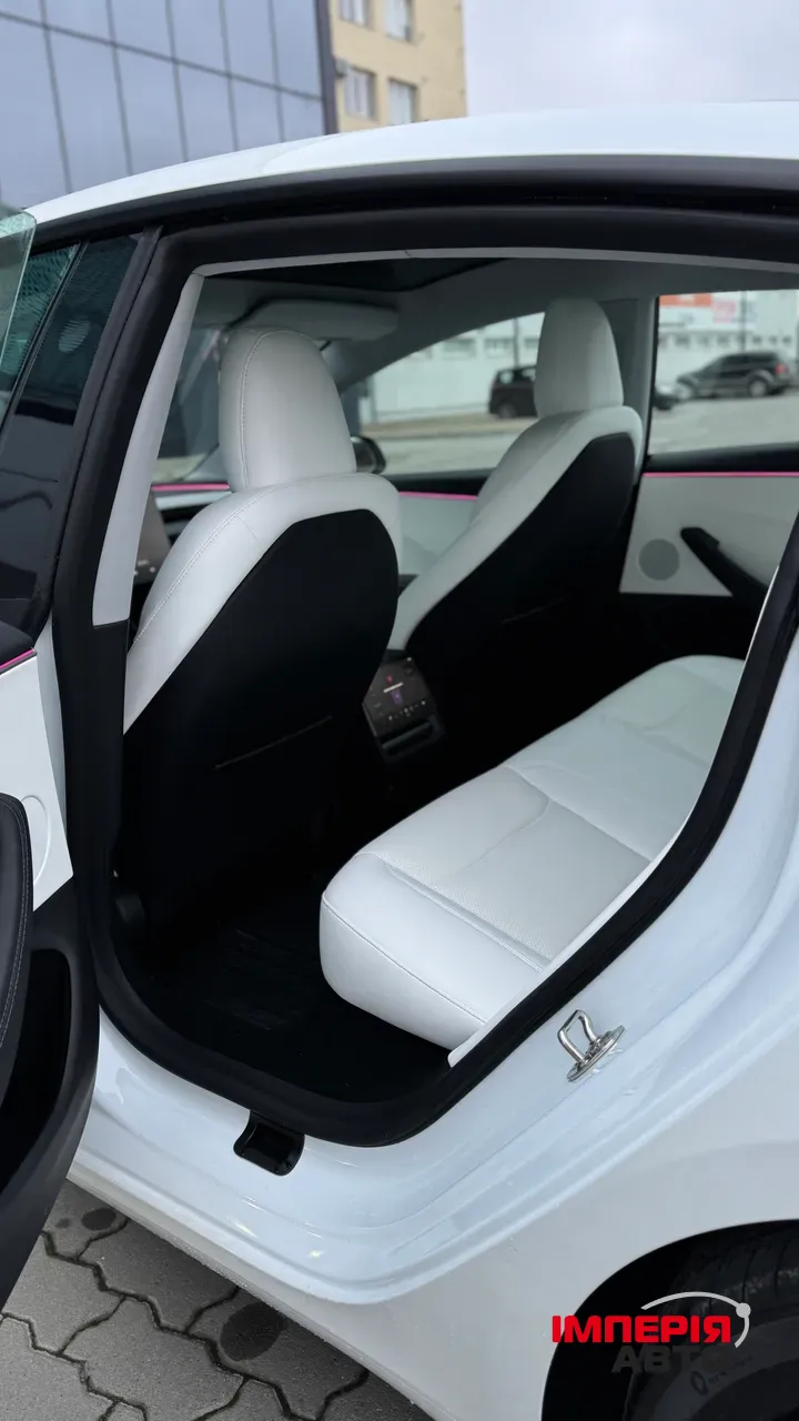 Tesla Model 3 - фото 24