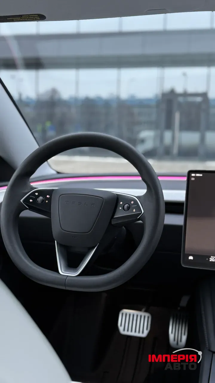 Tesla Model 3 - фото 21