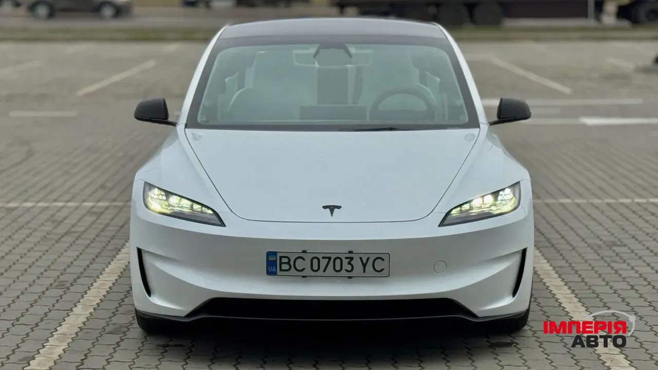 Tesla Model 3 - фото 4