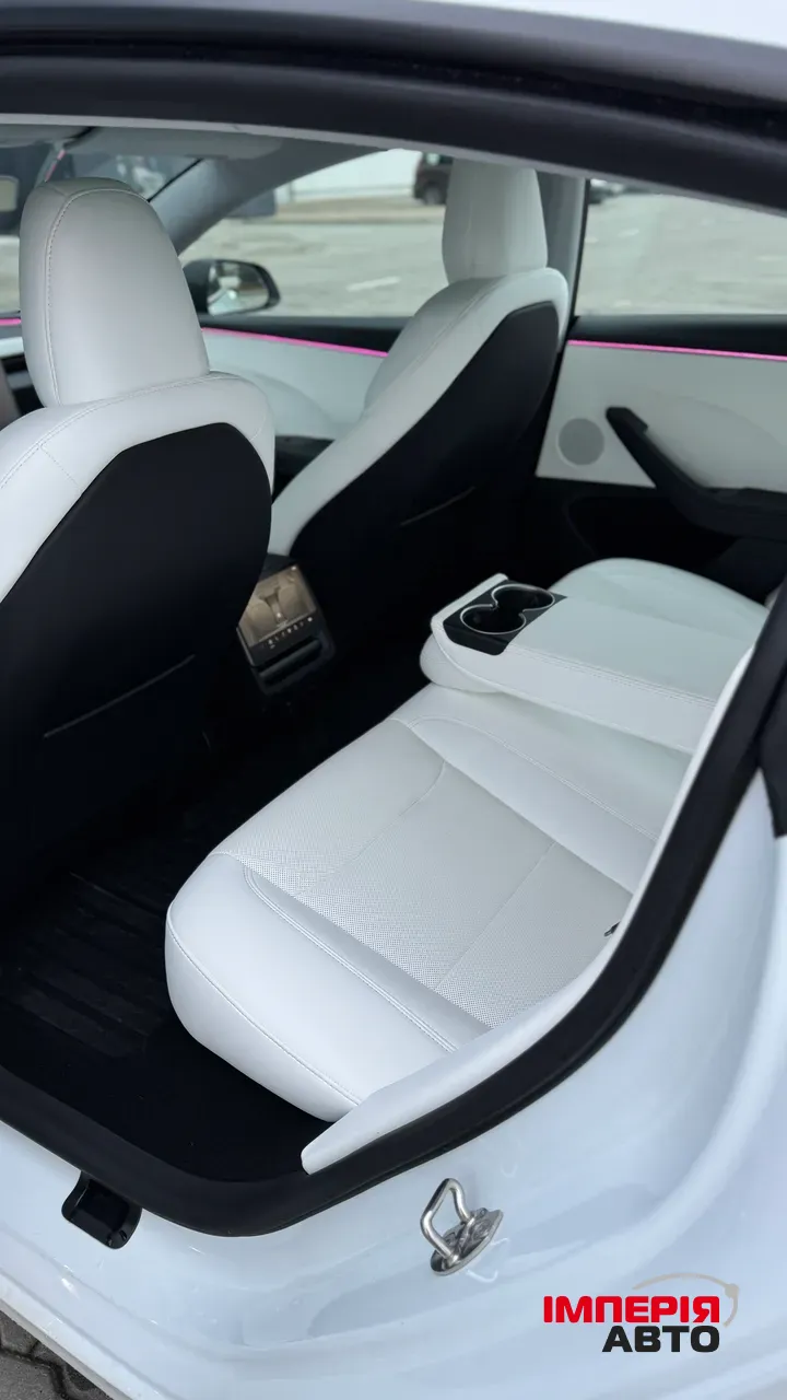 Tesla Model 3 - фото 26