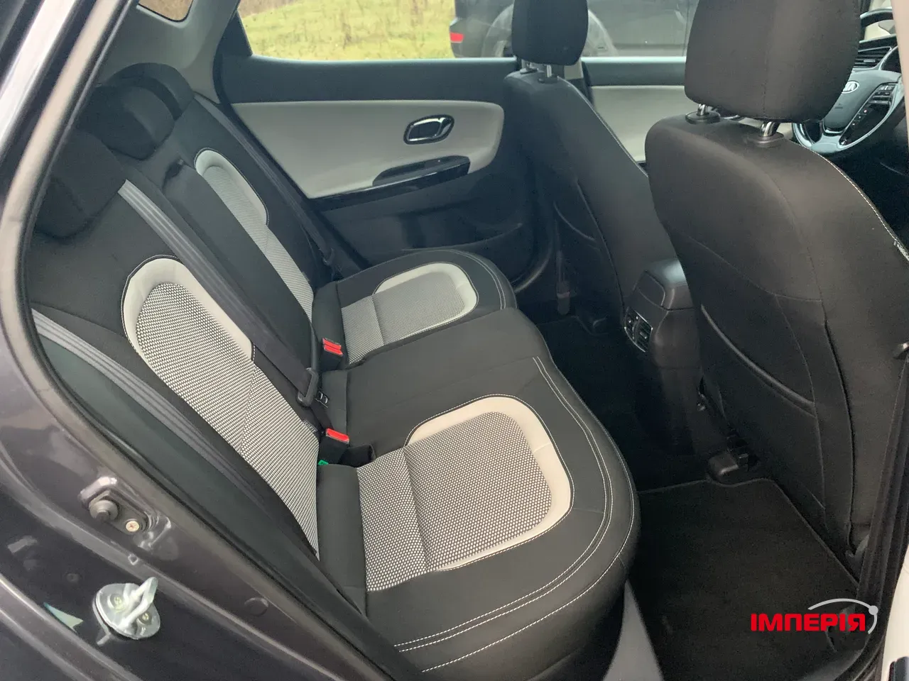 Kia Ceed - фото 15