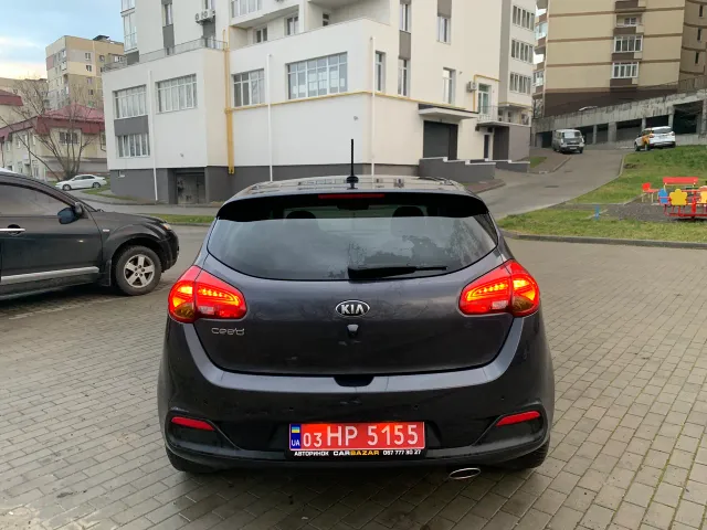 Kia Ceed - фото 5