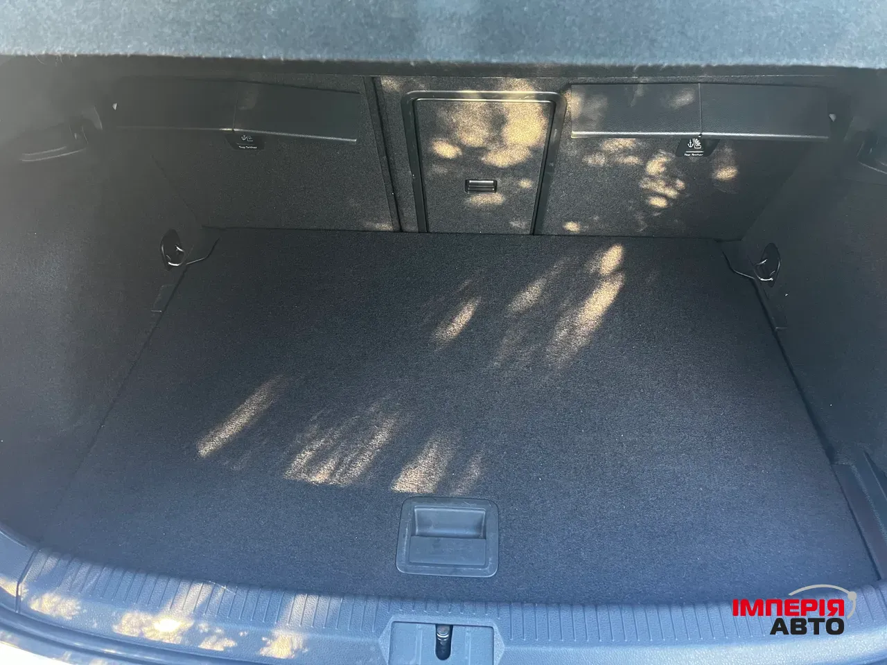 Volkswagen Golf - фото 19