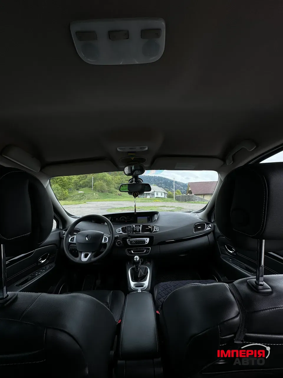 Renault Scenic - фото 19