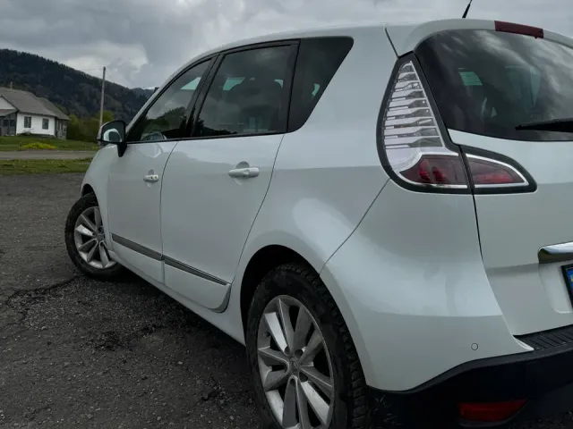 Renault Scenic - фото 3