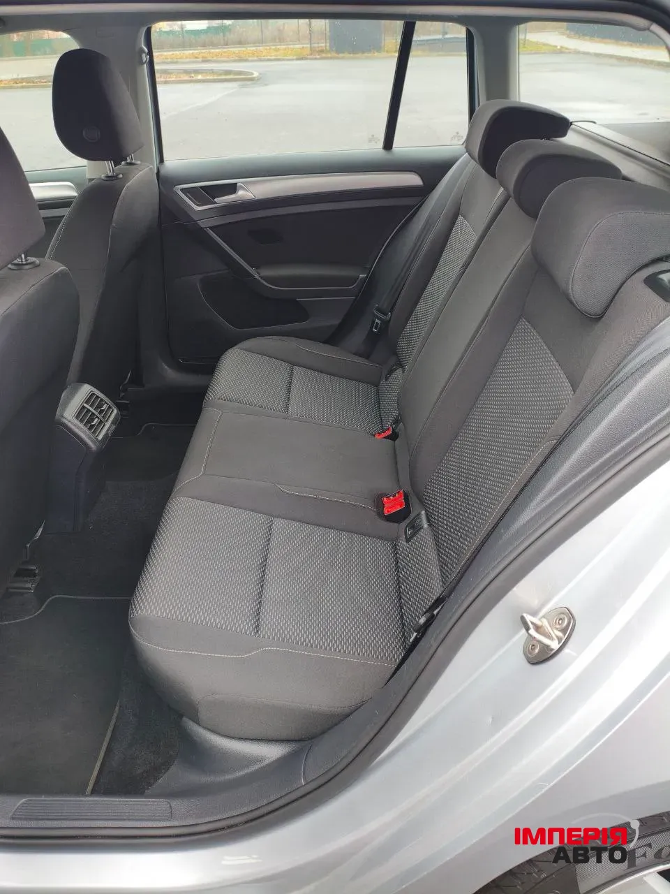 Volkswagen Golf - фото 18