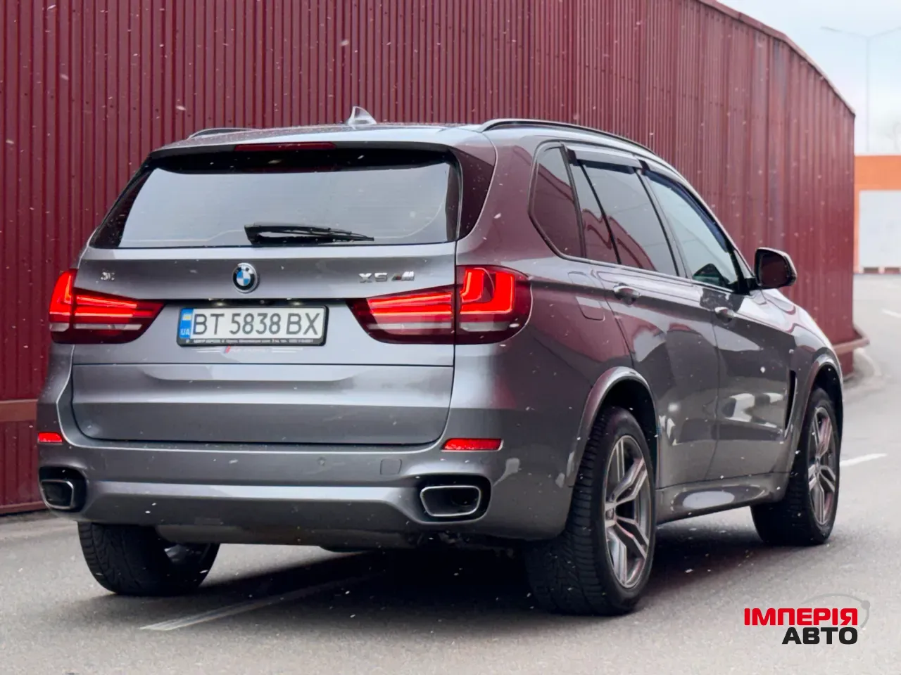 BMW X5 - фото 5