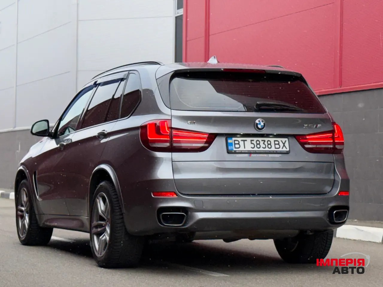 BMW X5 - фото 6