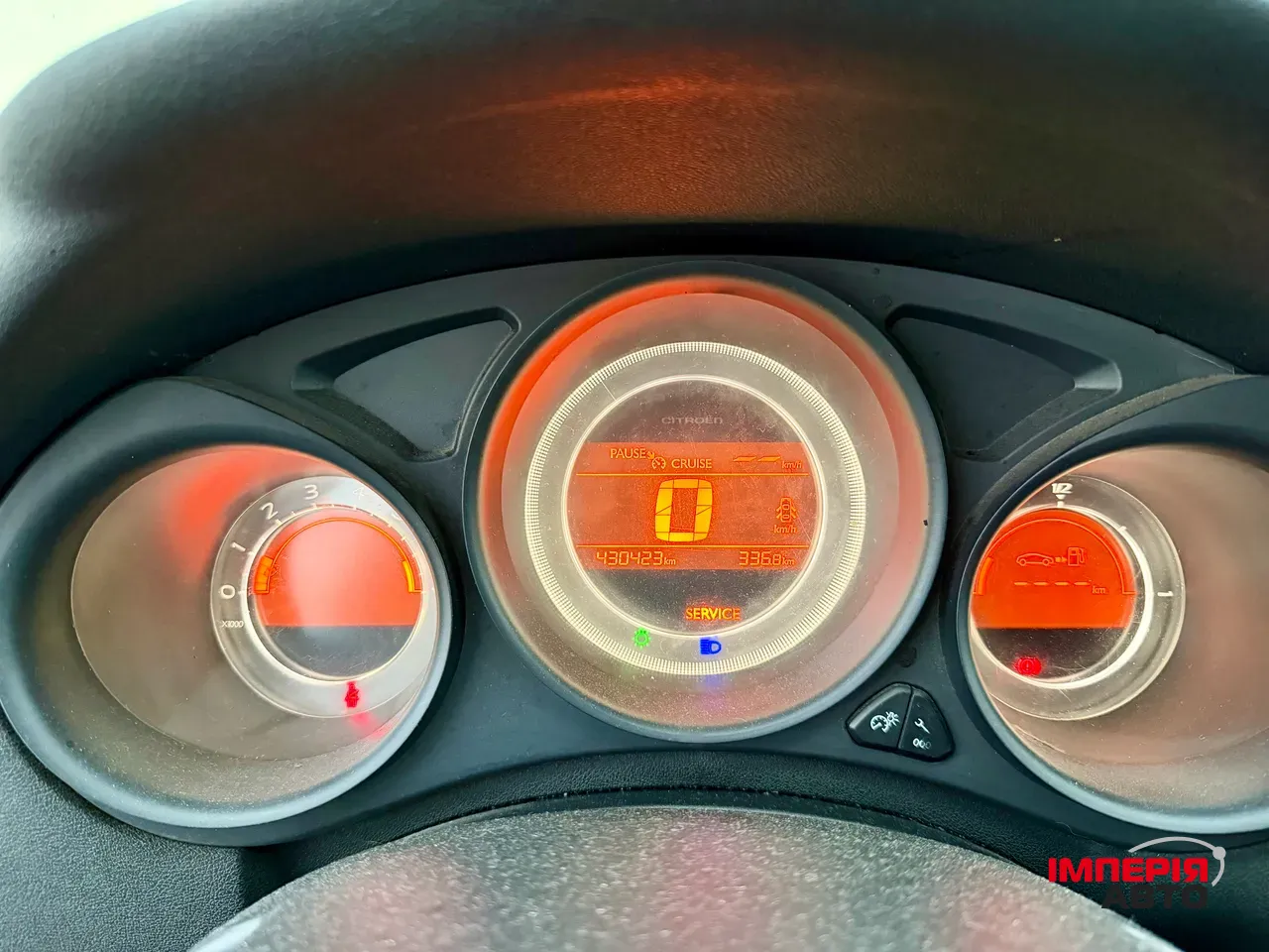 Citroen C4 - фото 9