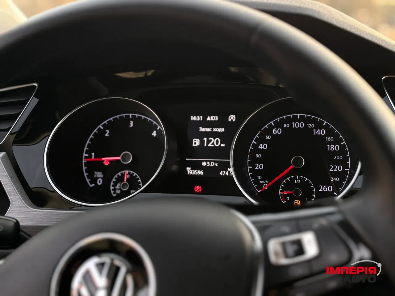 Volkswagen Touran - фото 24