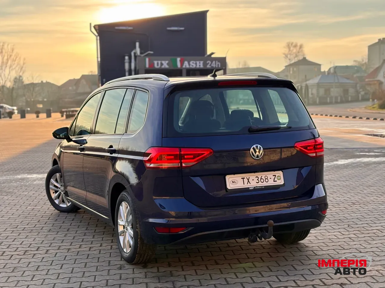 Volkswagen Touran - фото 10
