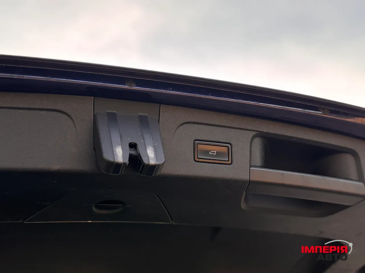 Volkswagen Touran - фото 22