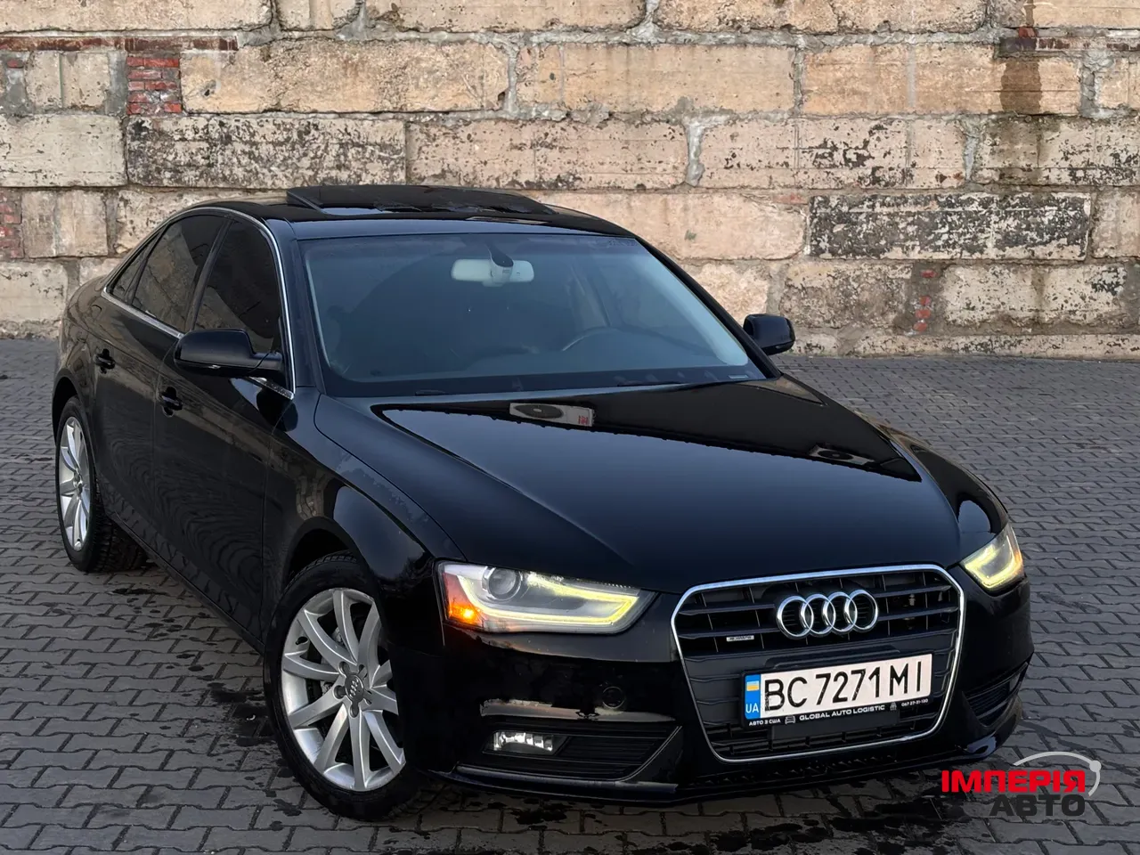 Audi A4 - фото 15