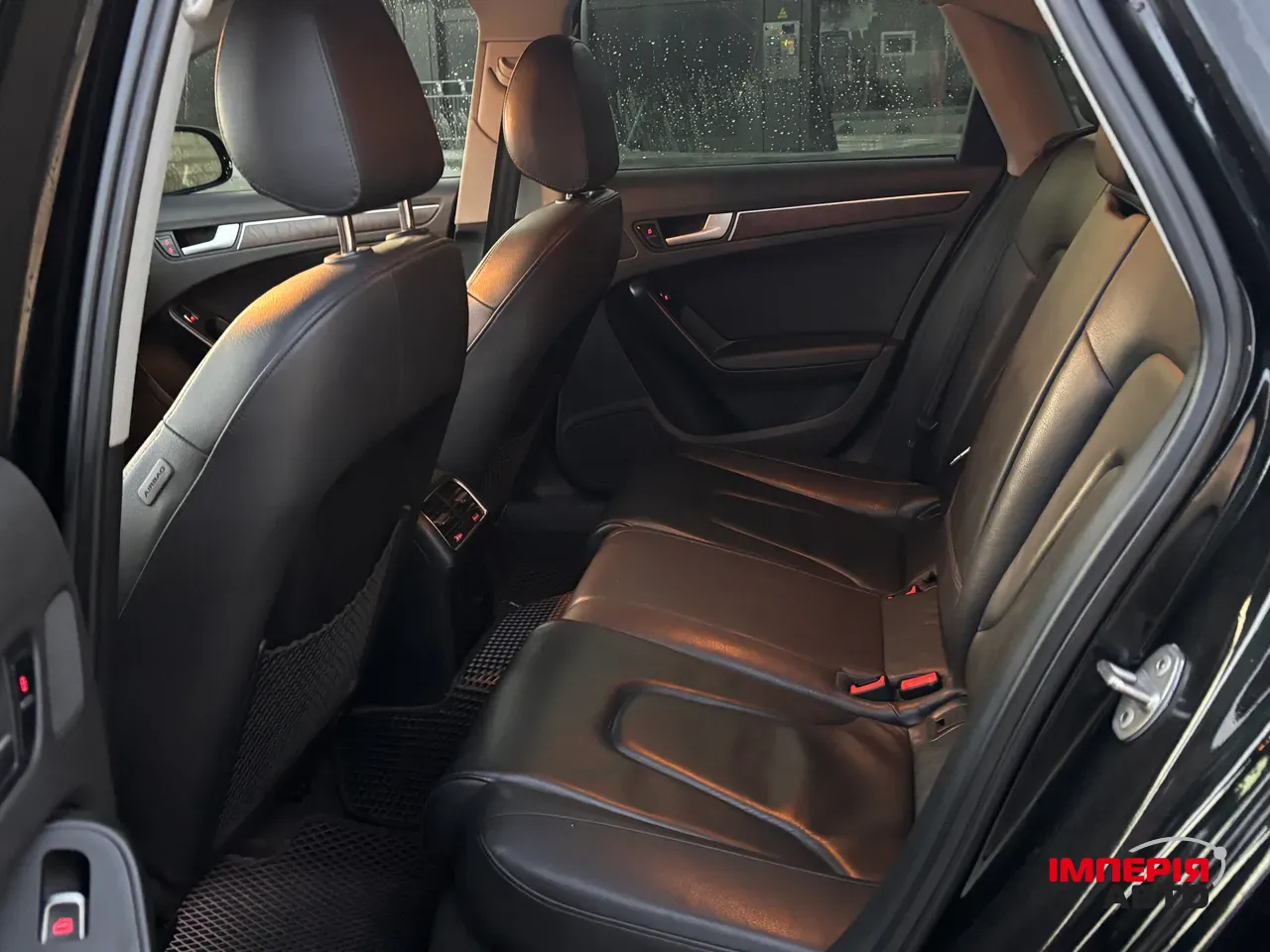 Audi A4 - фото 20