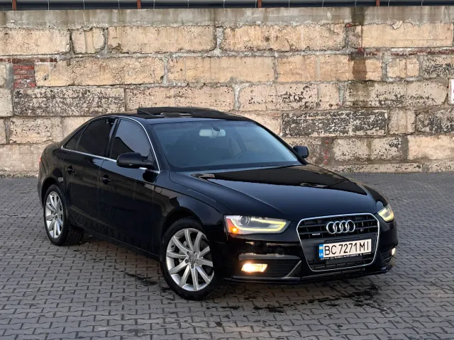 Audi A4 - фото 3