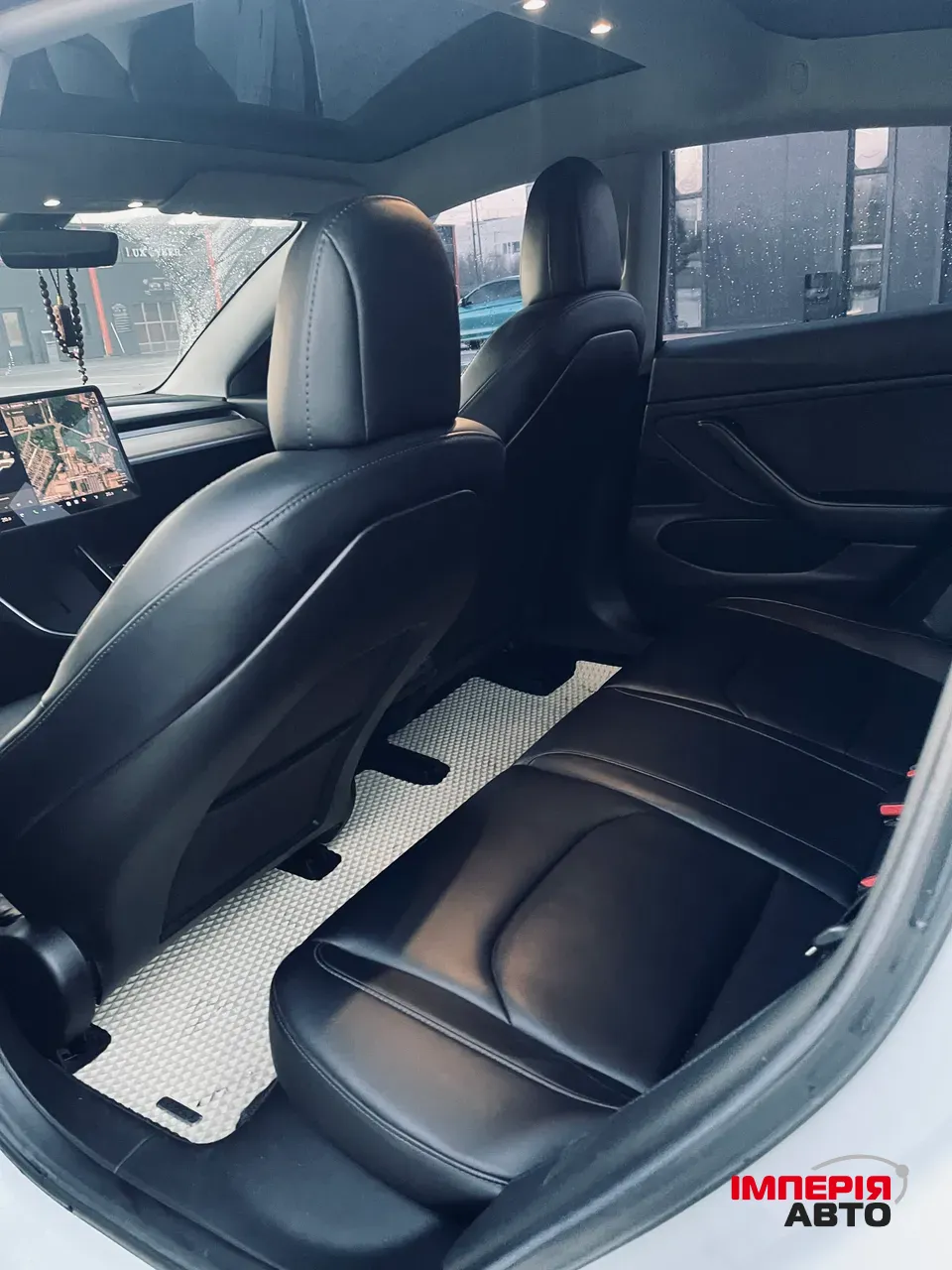 Tesla Model 3 - фото 17