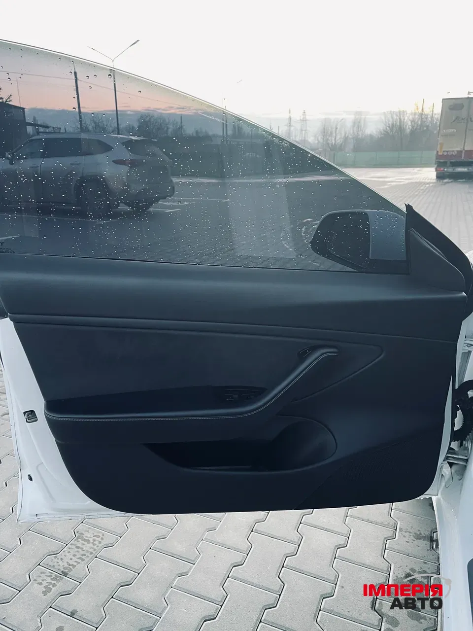 Tesla Model 3 - фото 19