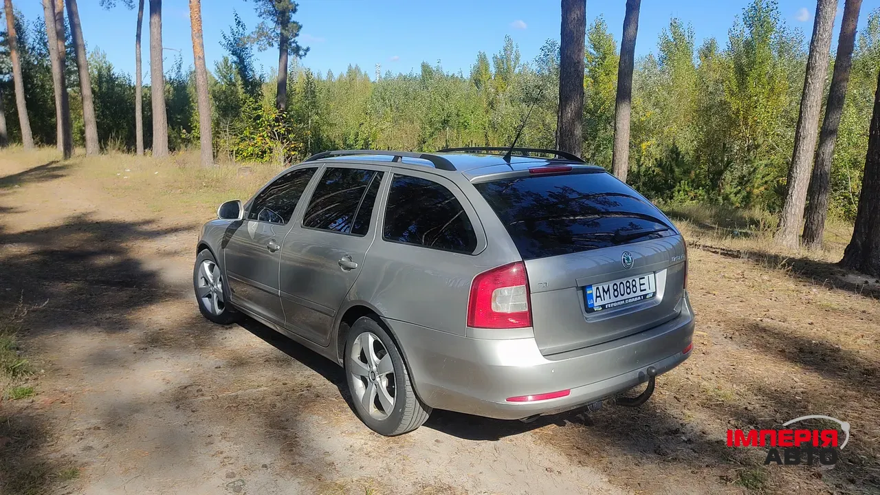 Skoda Octavia - фото 15