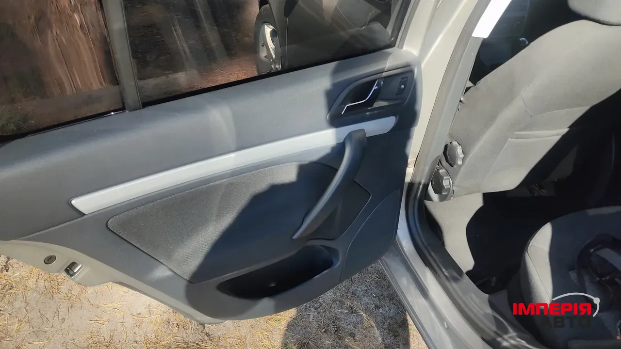 Skoda Octavia - фото 27