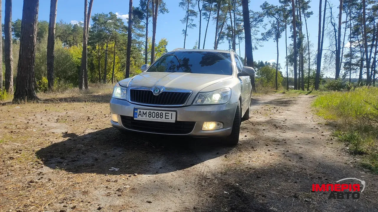 Skoda Octavia - фото 7