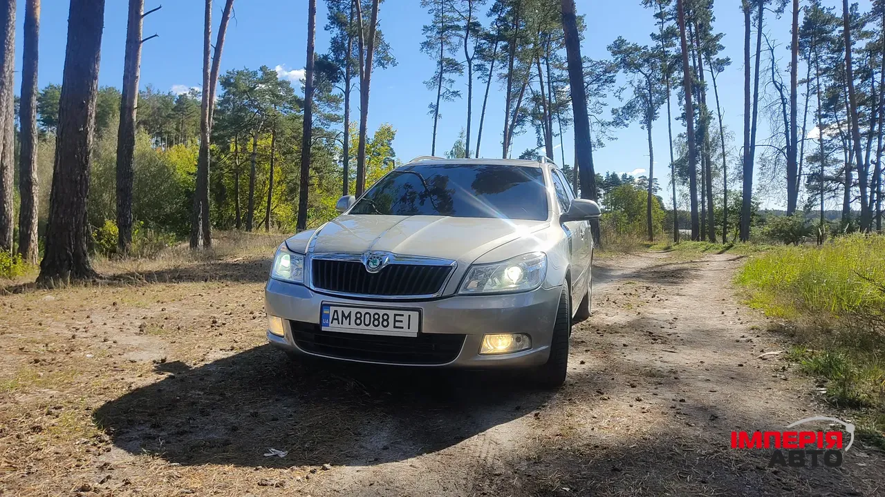 Skoda Octavia - фото 6