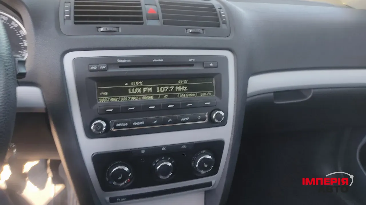 Skoda Octavia - фото 32