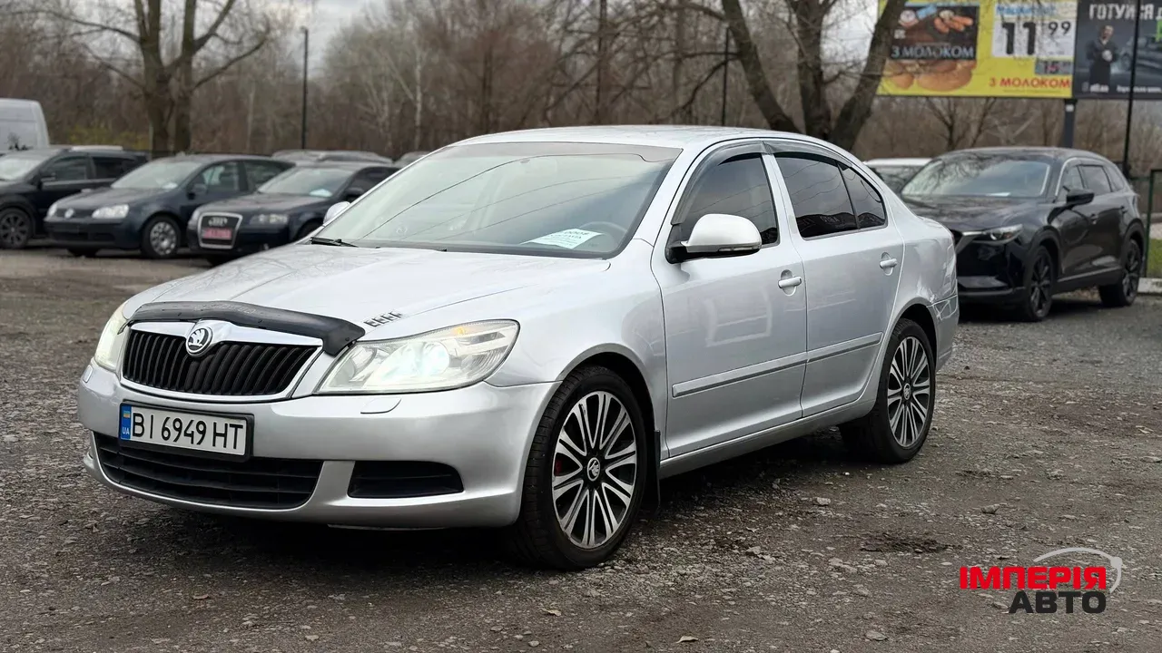 Skoda Octavia - фото 1