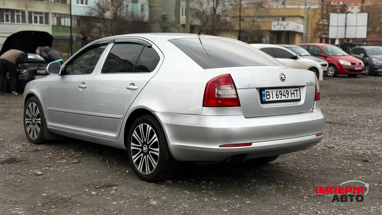 Skoda Octavia - фото 6