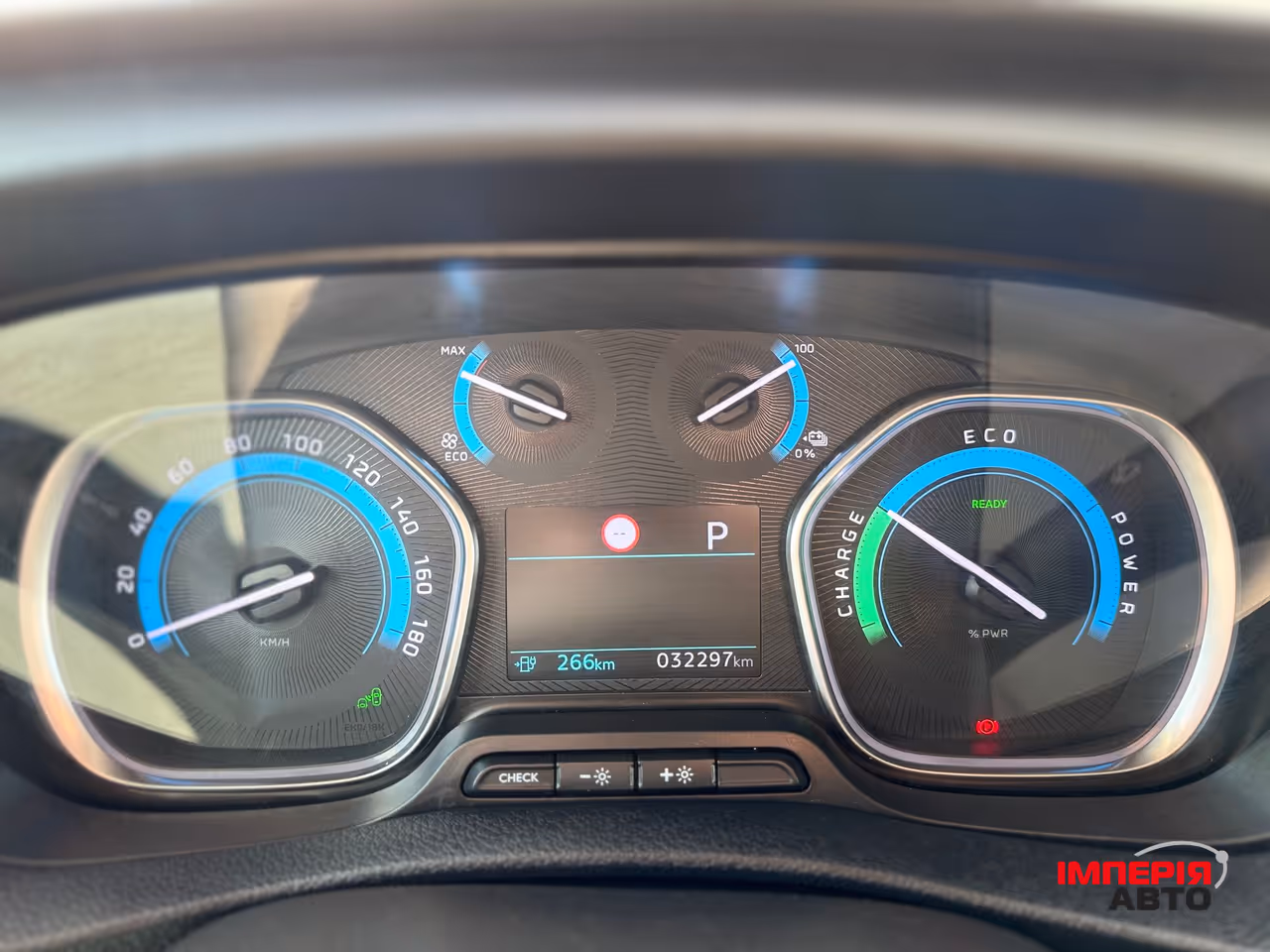 Citroen SpaceTourer - фото 24