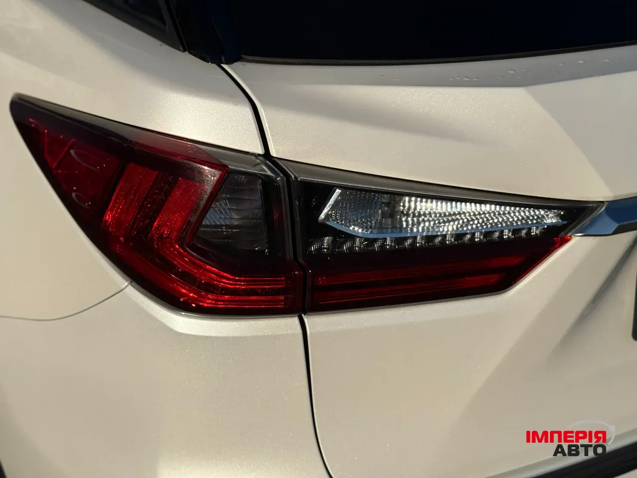 Lexus RX - фото 9
