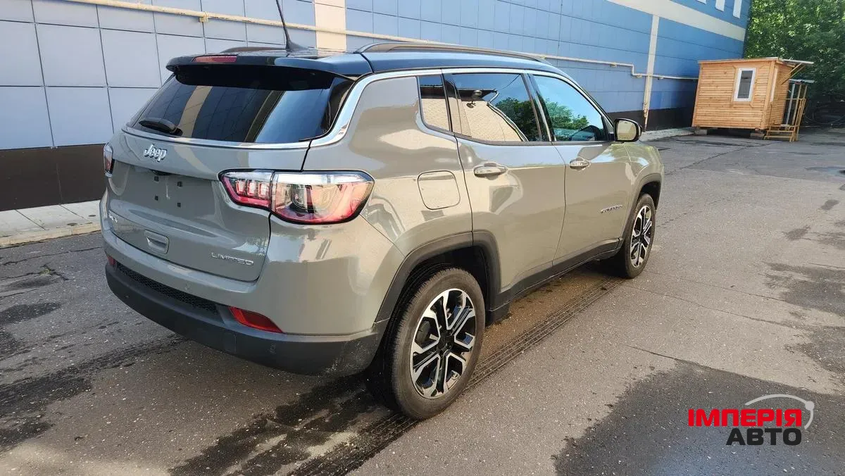 Jeep Compass - фото 3