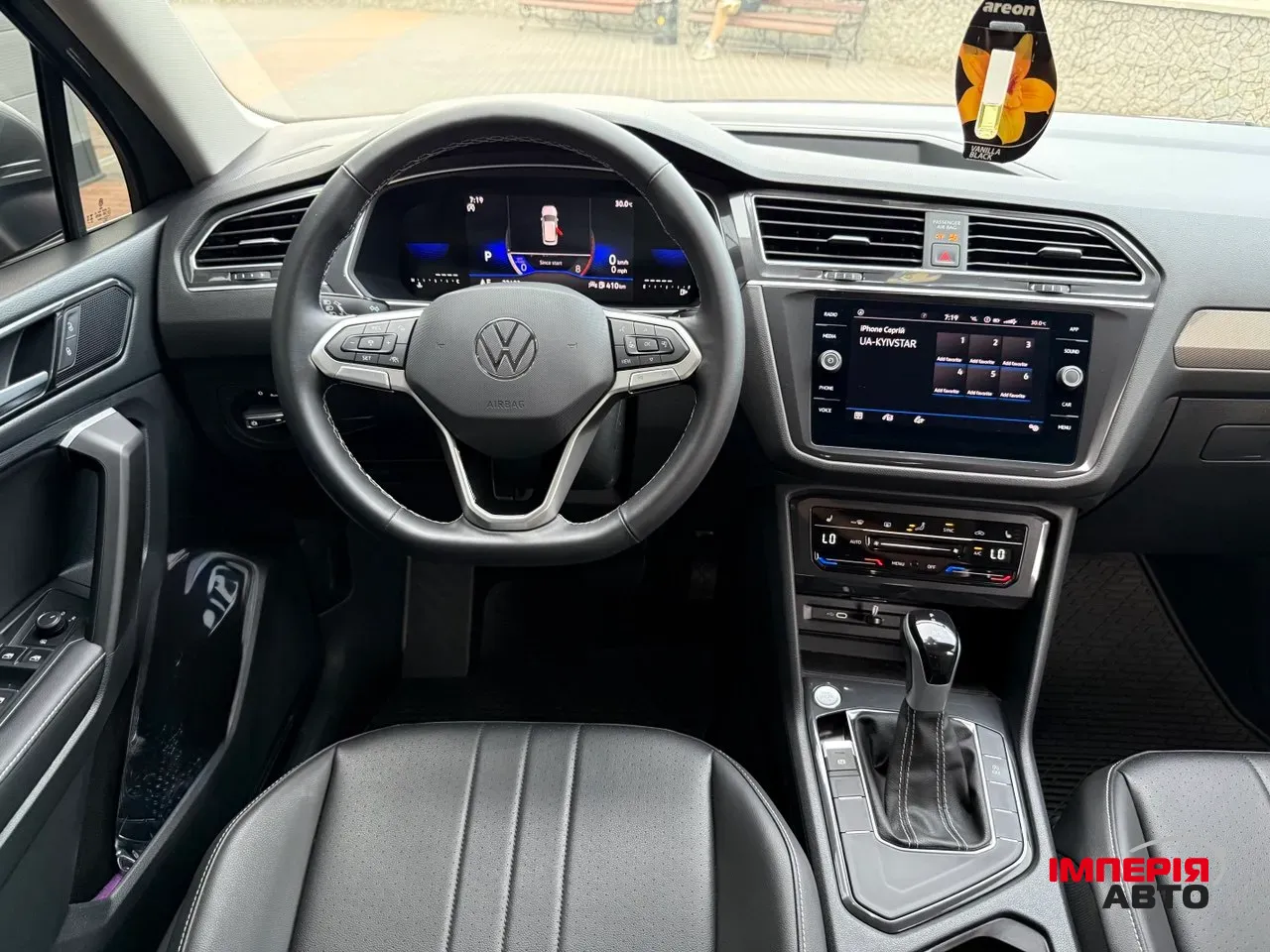 Volkswagen Tiguan R - фото 22