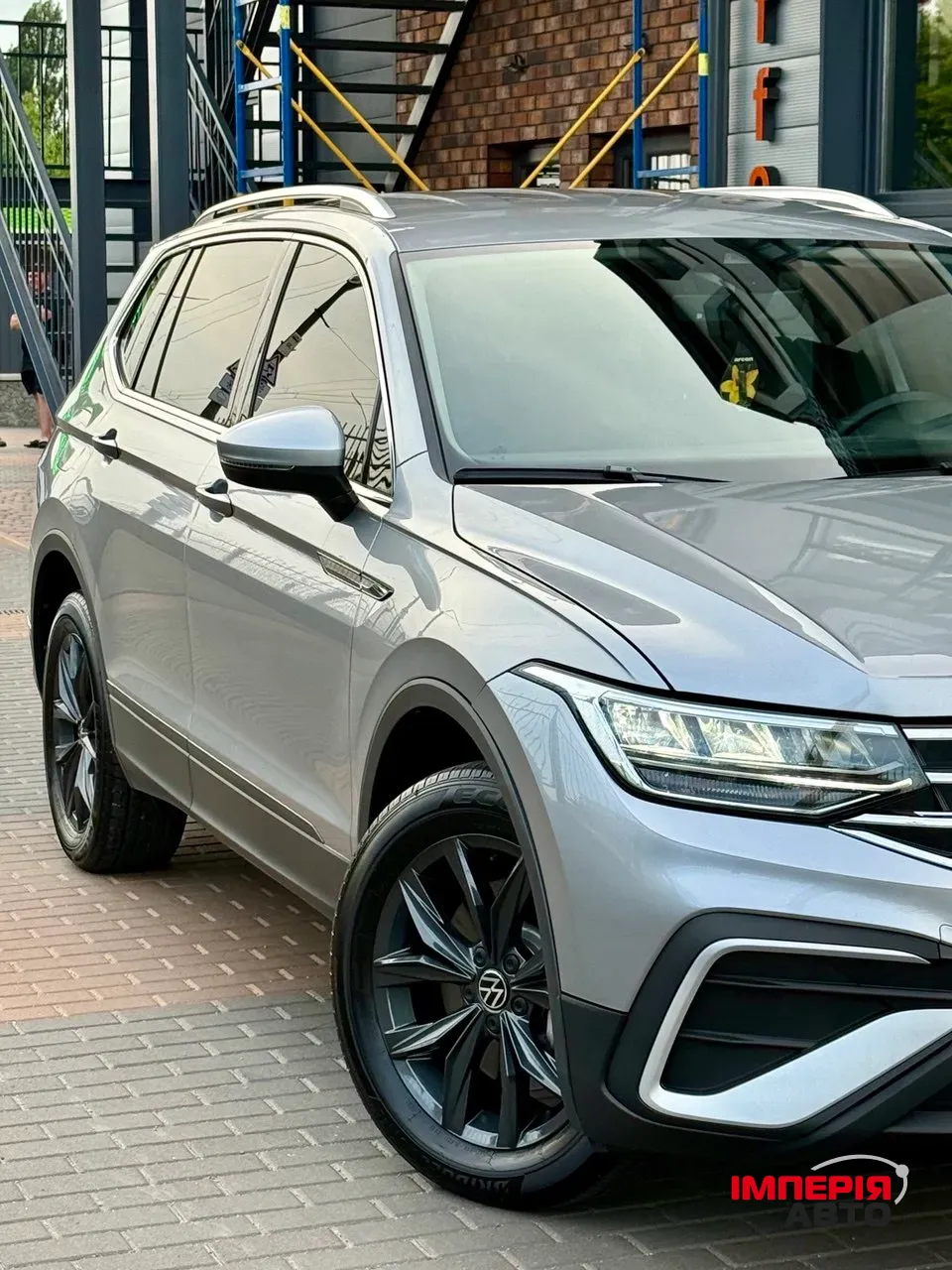 Volkswagen Tiguan R - фото 4