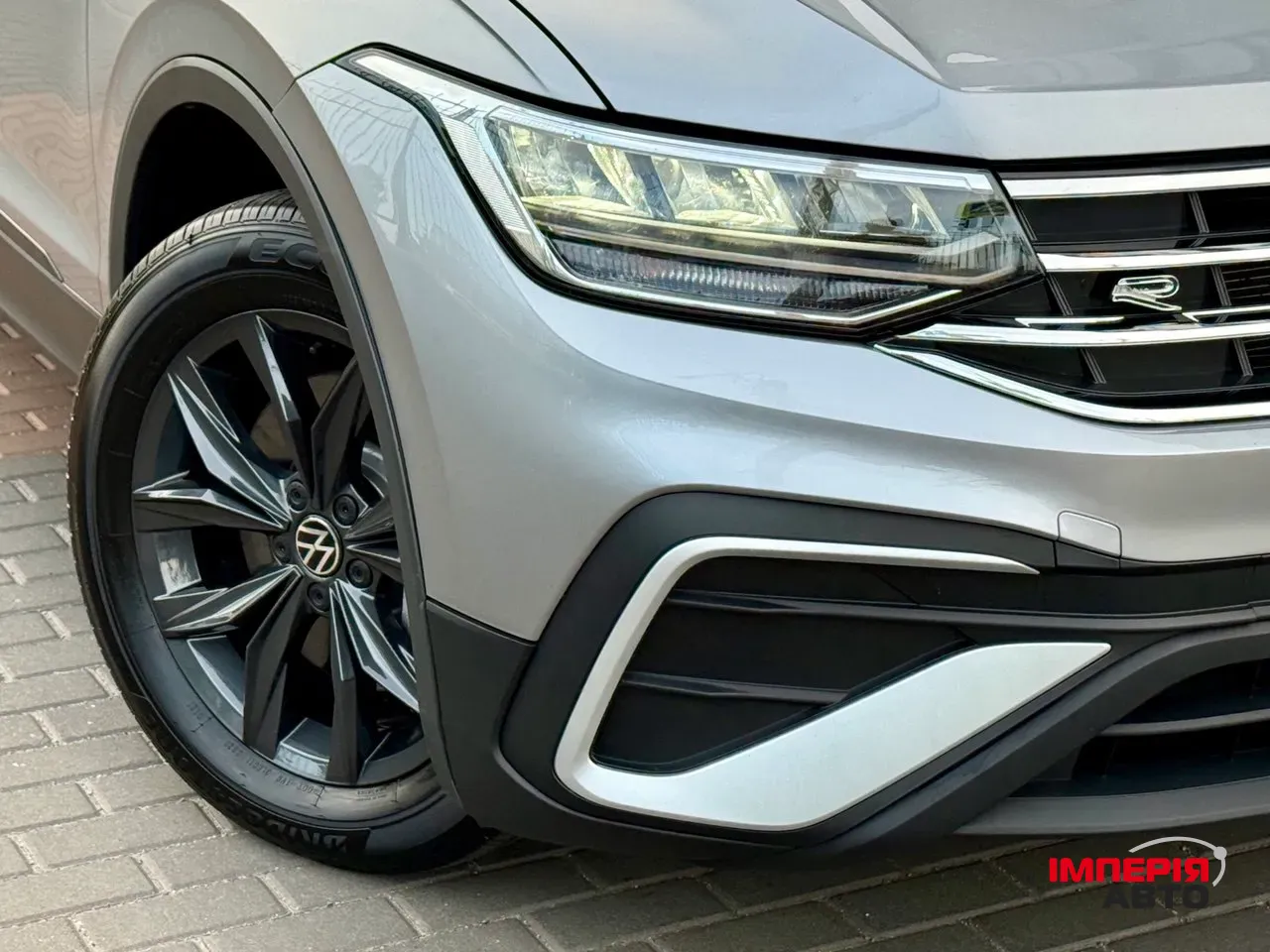 Volkswagen Tiguan R - фото 5