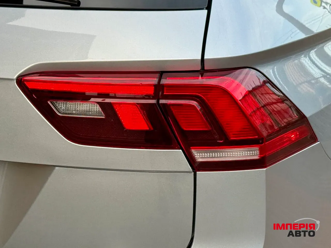 Volkswagen Tiguan R - фото 17