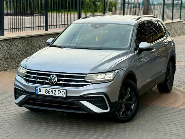 Volkswagen Tiguan R - фото 1