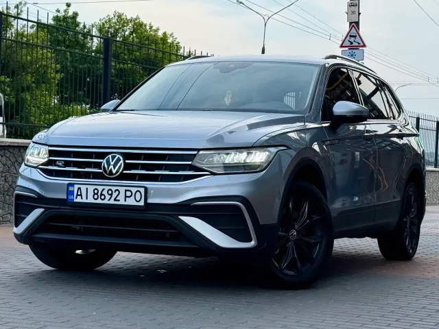 Volkswagen Tiguan R - фото 3
