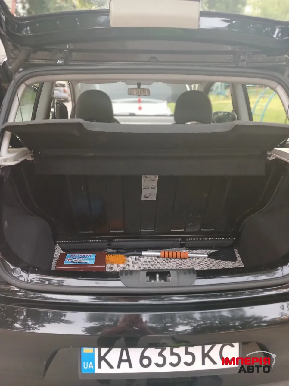 Volkswagen Fox - фото 11