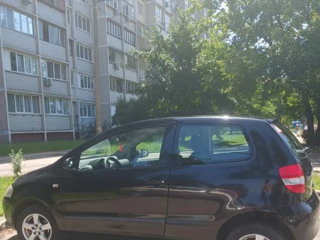 Volkswagen Fox - фото 3