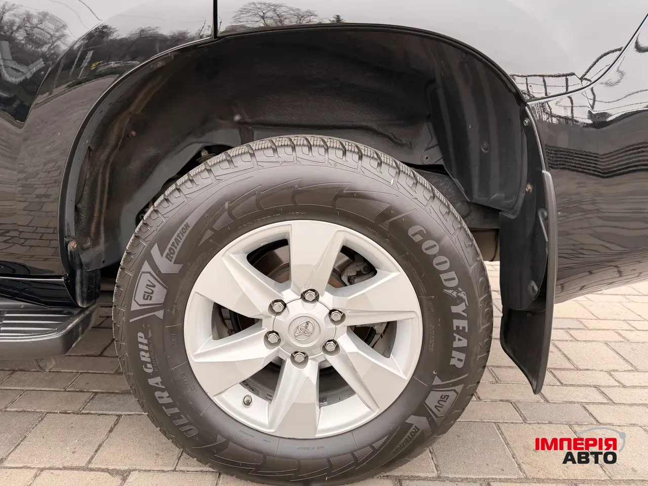 Toyota Land Cruiser Prado - фото 22