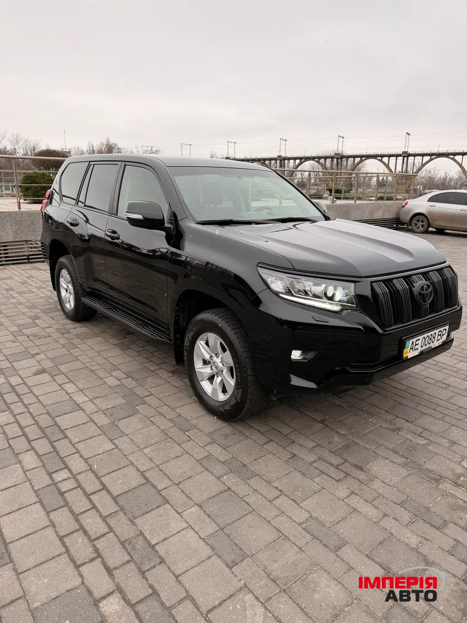 Toyota Land Cruiser Prado - фото 4