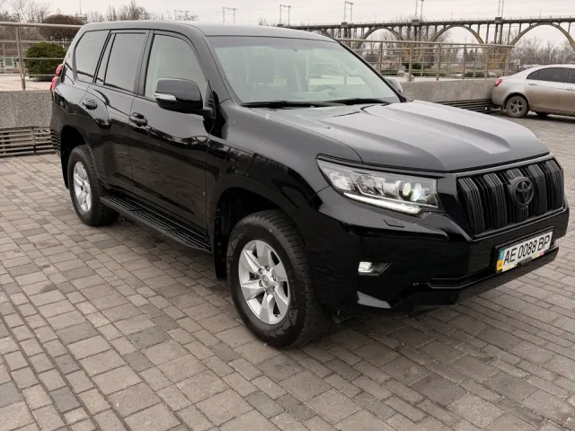 Toyota Land Cruiser Prado - фото 4
