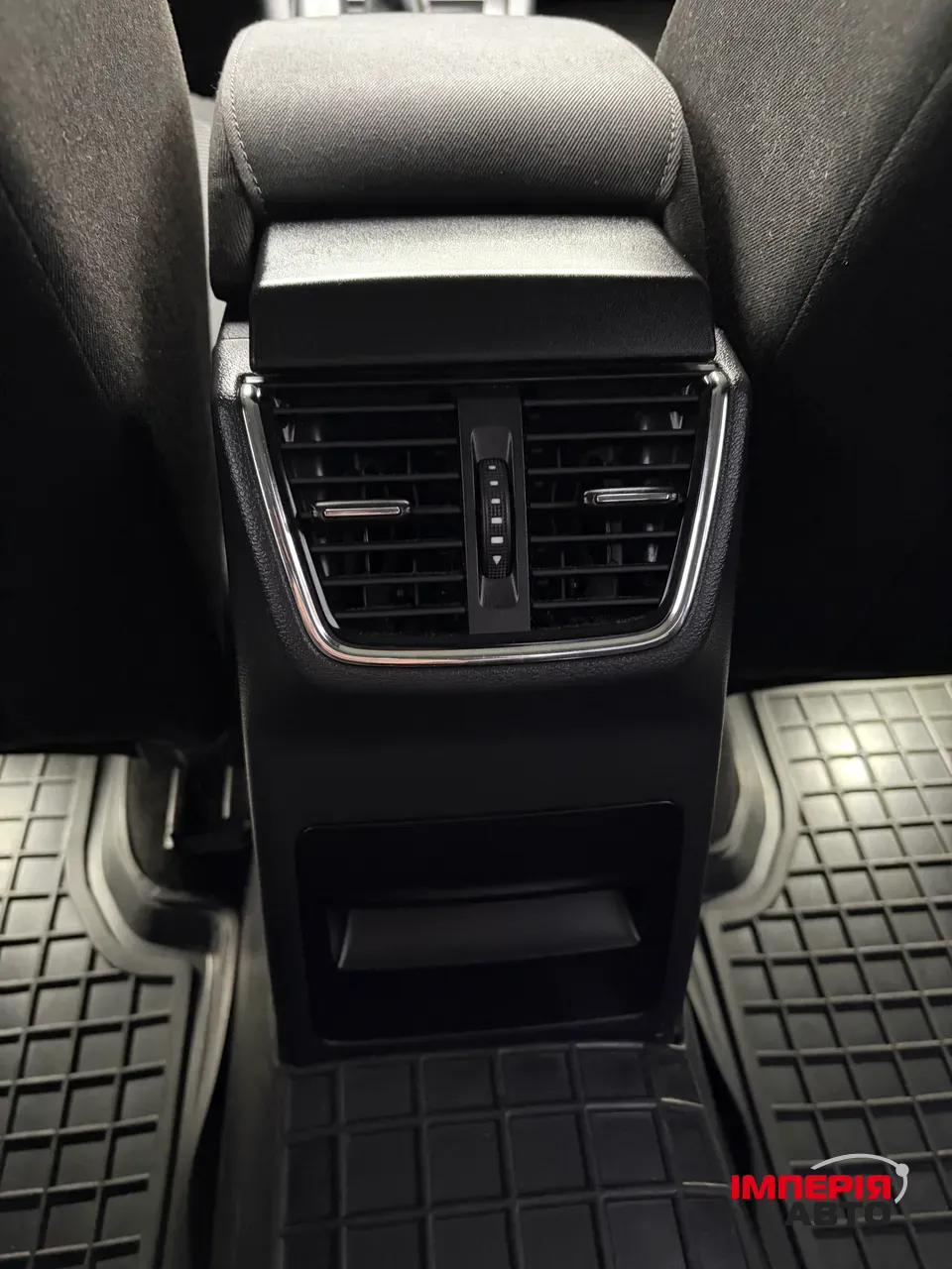 Skoda Octavia - фото 33