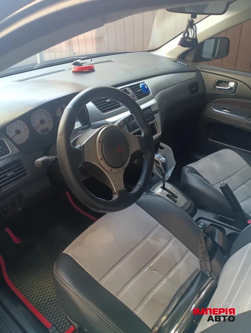 Mitsubishi Lancer - фото 10